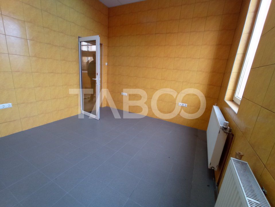 Spatiu Industrial 1000 mp utili cu birouri si parcari Central Sibiu – fotografia 7 din 13