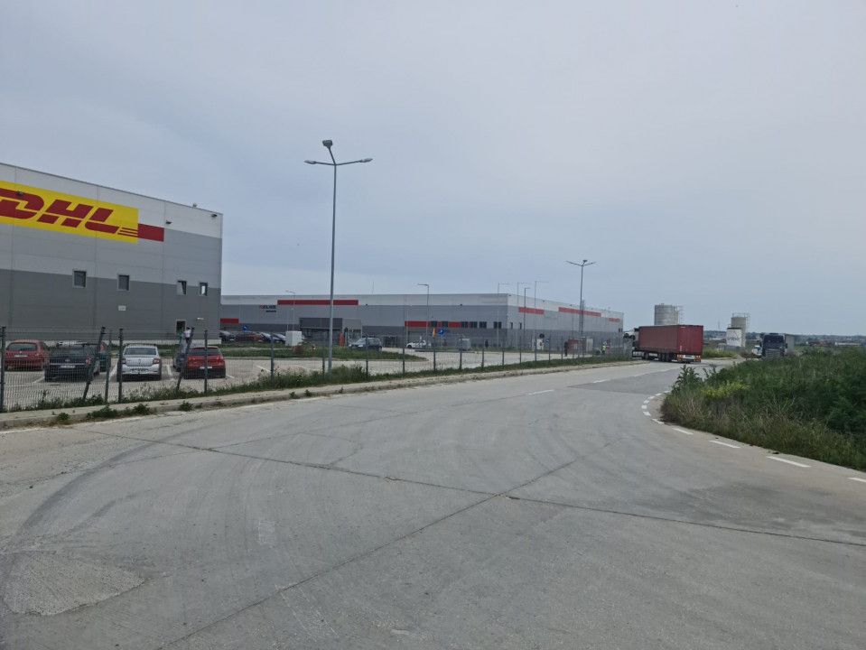 Teren de vanzare in Lazu – fotografia 8 din 11