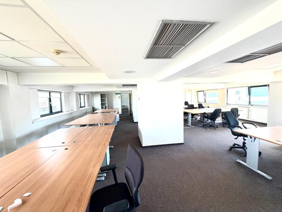 For Rent| Office Premium | Central | Cotroceni | 278,11 mp | View Raul Dambovita – fotografia 1 din 11