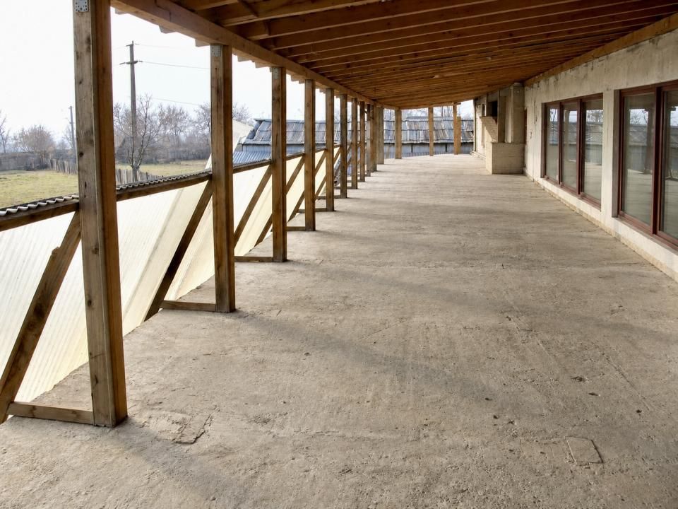 Spațiu industrial de vânzare 3 clădiri și teren de 2975 mp –Comănești, Bacău – fotografia 10 din 10