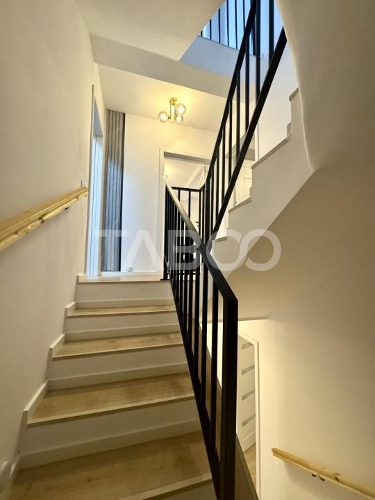 Casa cu 4 camere la cheie terasa panoramica si curte in Floresti – fotografia 8 din 14
