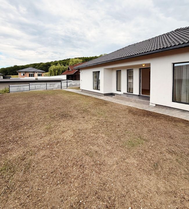 Casa finisata, 4 camere, 500 mp teren, Popesti – fotografia 3 din 21