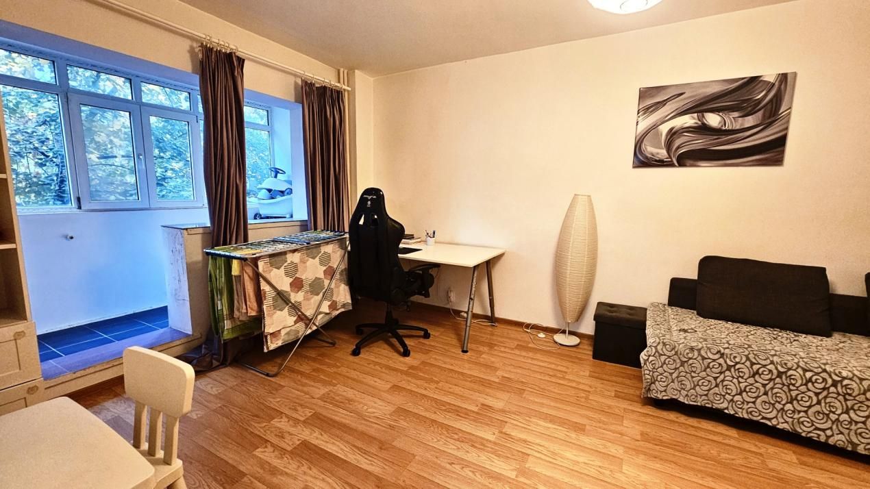 Basarabia-Diham | 2 Camere Decomandat | 53mp | partial mobilat si utilat – fotografia 8 din 23