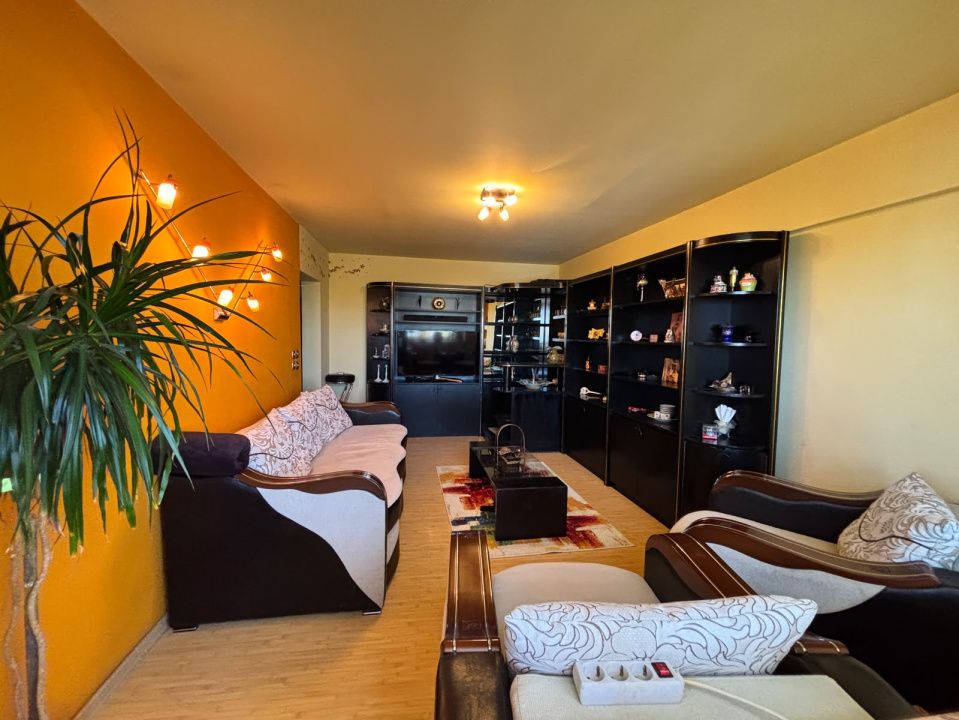 Apartament 2 camere, decomandat, 53 mp, Cartier 1 Mai, Zona Spitalul Nr 1 – fotografia 1 din 7