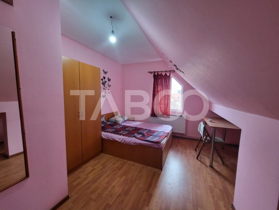 Apartament de vanzare 4 camere pe 2 etaje 84 mp zona Rahovei Sibiu – fotografia 3 din 9