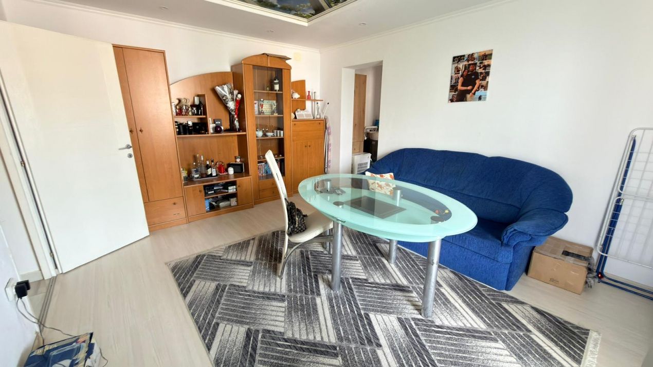Vanzare Apartament 2 camere cu Balcon CUGIR Parcare Finisat Utilat Mobilat – fotografia 2 din 24