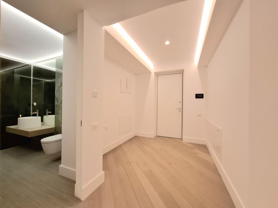 3 Camere | 103 MP | Terasă 13 MP | Cortina 126 | Erou Iancu Nicolae – fotografia 10 din 10