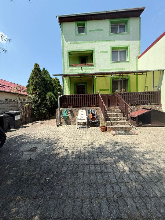 Casa individuala, spatioasa, cu 6 camere, 147 mp utili - zona Fratelia – fotografia 1 din 20