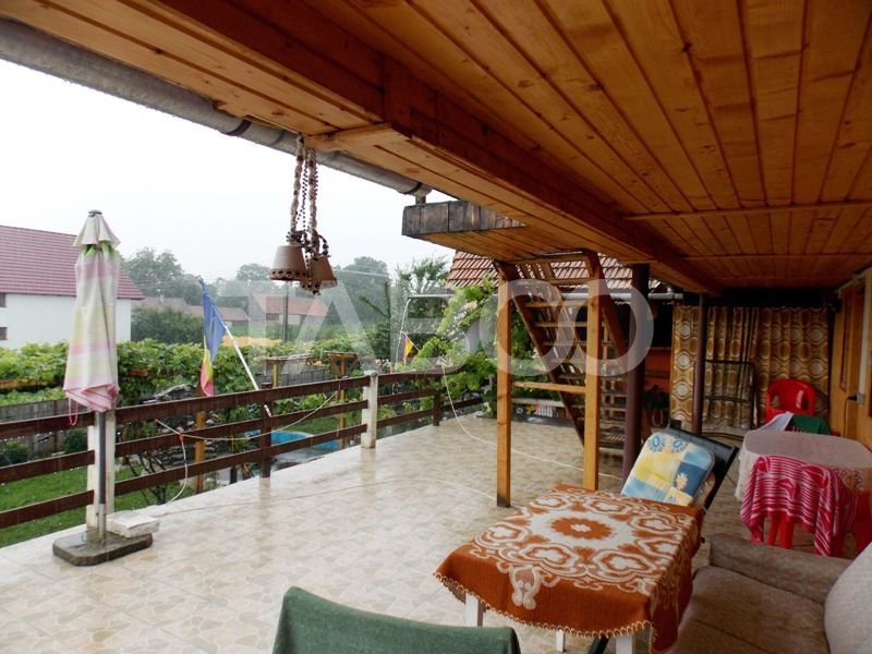 Pensiune de vanzare 13 camere si teren 3000 mp la cheie Comision 0% – fotografia 26 din 53