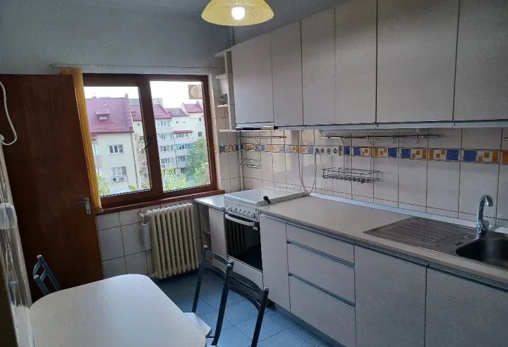 3 Camere de inchiriat | Calea Calarasilor | Parcare | Utilat&Mobilat | – fotografia 4 din 9