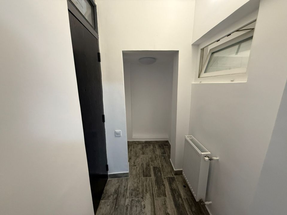 Casa de Vanzare | 5 Camere | Podul Grant | Spatiu Birouri | Parcare – fotografia 15 din 15