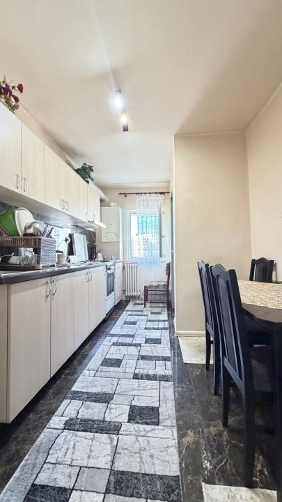 Apartament cu 4 camere,2bai,etaj intermediar,Manastur zona Piața Flora – fotografia 6 din 10