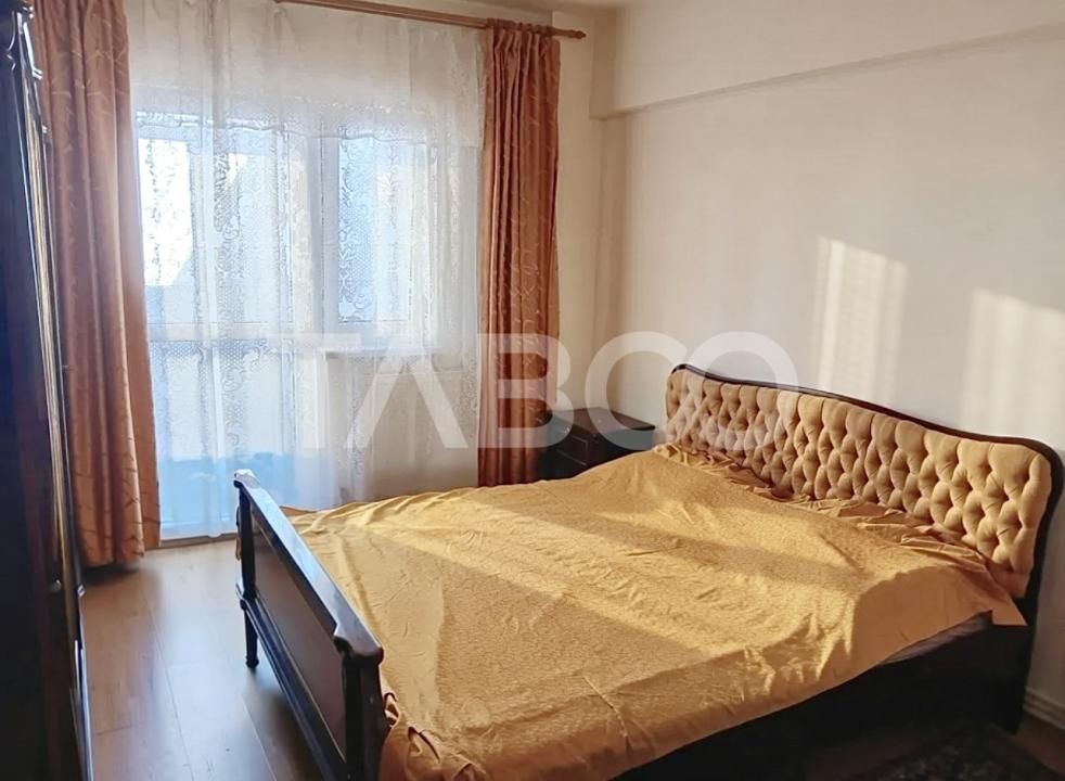 Apartament cu 3 camere in Centrul Zorilor izolat cu lift balcon boxa – fotografia 1 din 8