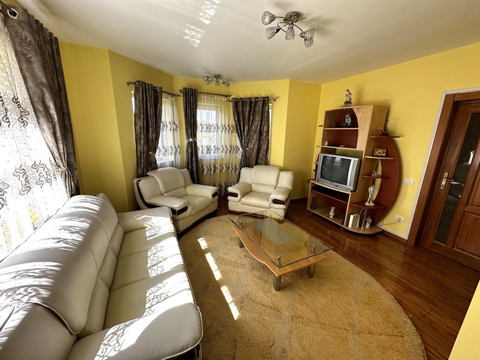 Casa D+P+M cu garaj teren 400 mp finisata utilata mobilata asfal CETATE Giro – fotografia 4 din 18