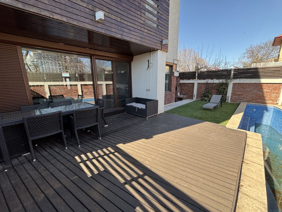 🏠 Vila Moderna - S+P+2 - Piscina Incalzita - Garaj - Andronache - Comision 0% – fotografia 9 din 20