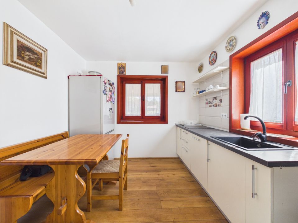 Cabana Valea Dobarlaului, 2 garaje, 4648mp teren – fotografia 4 din 33