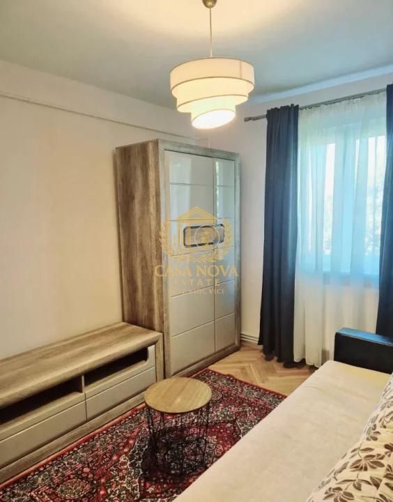 Apartament 3 camere 70mp, cartier Andrei Muresanu, parcare – fotografia 3 din 8