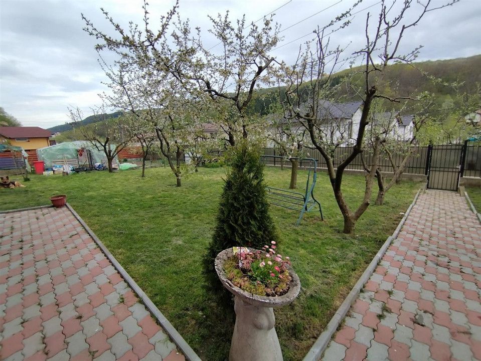 COMISION 0! Casa individuala 249 mp, cu teren 1.300 mp, zona Tautiului! – fotografia 7 din 26