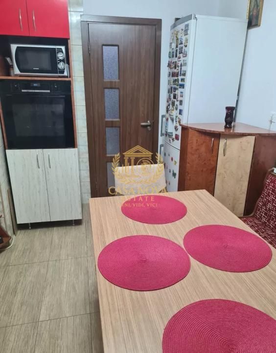 Apartament 3 camere 70mp, cartier Intre Lacuri, balcon, parcare – fotografia 7 din 10