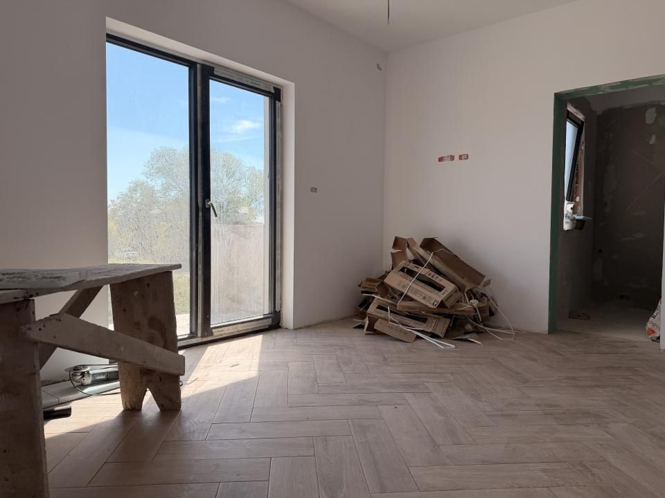 Duplex 4 camere, 125 mp utili, 350 mp teren, terasa 10mp - Giarmata Vii – fotografia 35 din 37
