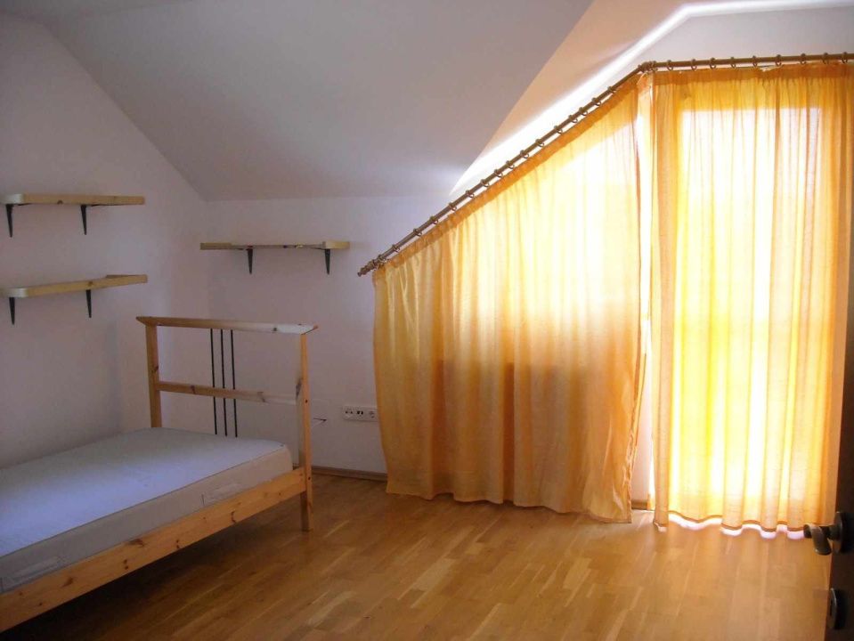 Casă P+M în Apahida – 140 mp utili, teren 700 mp, zonă rezidențială – fotografia 5 din 10