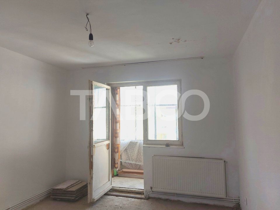 Comision 0% Apartament 40 mp 2 camere decomandate balcon Cisnadie – fotografia 5 din 18