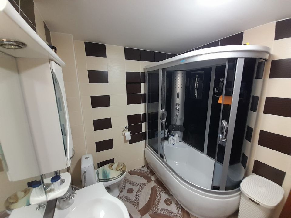 Apartament 3 camere DECOMANDAT, zona SENS – fotografia 12 din 15