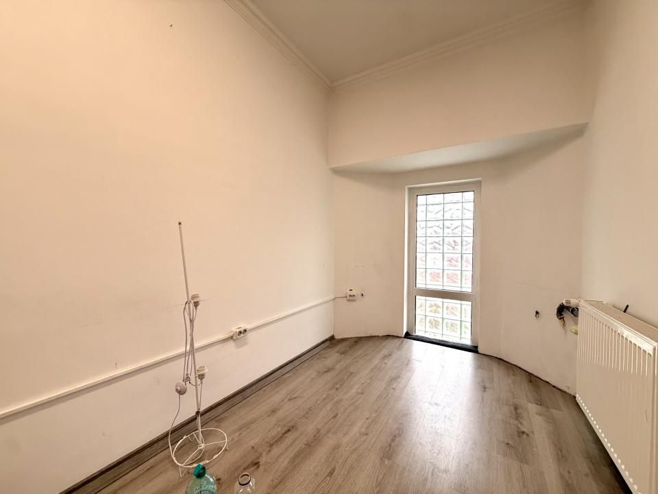Spatiu comercial de vanzare, 81 mp utili, locatie buna - Dumbravita – fotografia 4 din 9