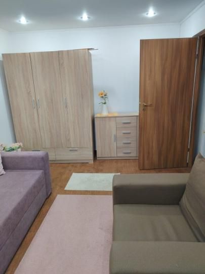 Garsoniera de vanzare | Basarabia | Metrou |Renovat | Bloc izolat 1982 – fotografia 1 din 9