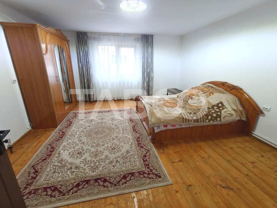 Casa cu 4 camere singur in curte de vanzare in Sibiu - zona linistita – fotografia 6 din 13