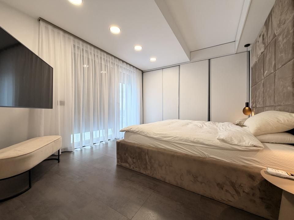 COMISION 0%-PENTHOUSE-3 cam., 90 mp utili, 70mp terasa-GIROC – fotografia 6 din 17