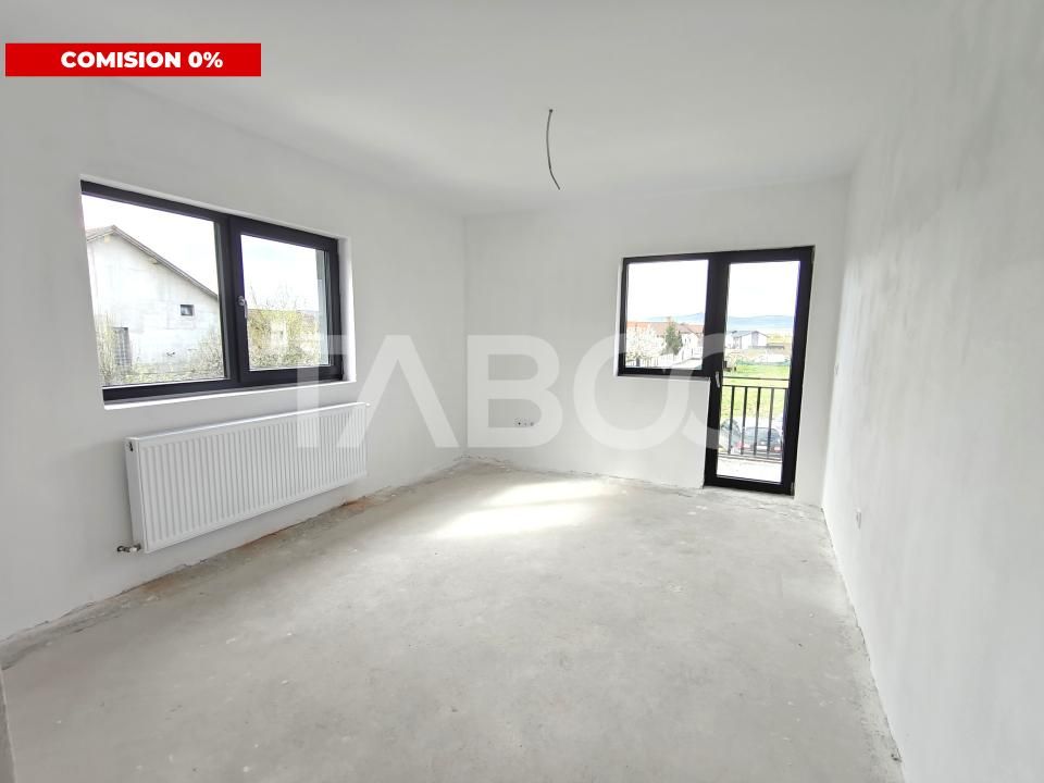 Apartament intabulat 3 camere balcon - etaj 1 - parcare - Comision 0 – fotografia 2 din 7