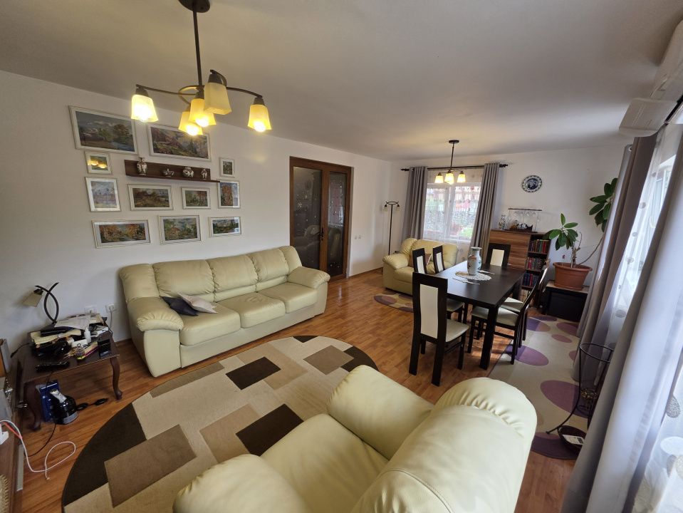 Oportunitate! Vila deosebita, P+M inalta, zona excelenta, Valu lui Traian! – fotografia 5 din 14