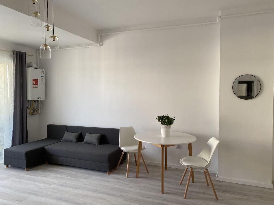 Apartament 2 camere 45mp | balcon 10mp | zona Eroilor - Blocurile Albe – fotografia 1 din 8