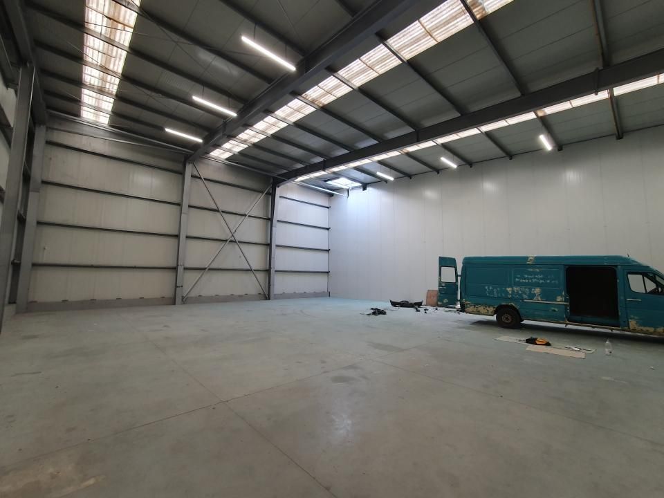 Hala industriala de inchiriat, 433 mp utili,  Zona Calea Sagului – fotografia 5 din 15