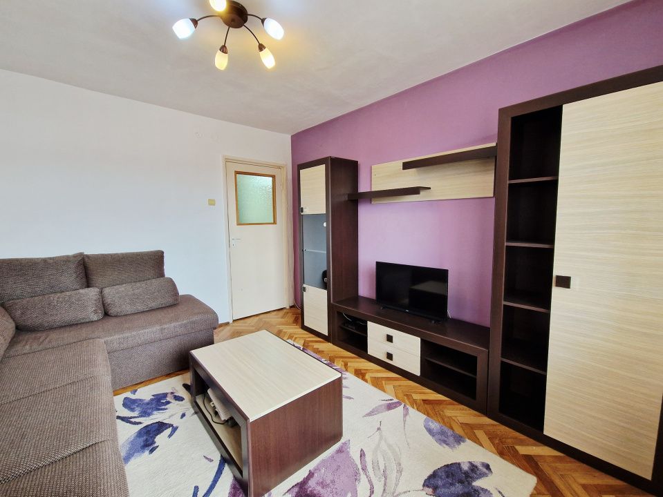 2 camere cu balcon si aer conditionat – fotografia 2 din 15