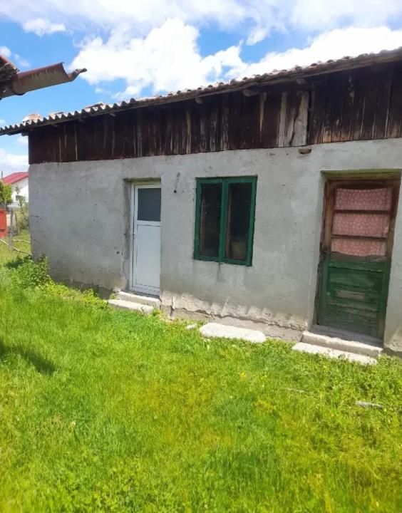 Casă cu 4 camere și teren generos de 940 mp – Stâlpeni - Cotoreni – fotografia 3 din 5