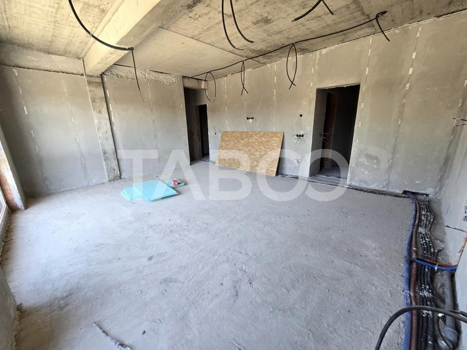 Apartament 4 camere decomanda 2 bai 95 mpu parcare Arhitectilor Sibiu – fotografia 4 din 10