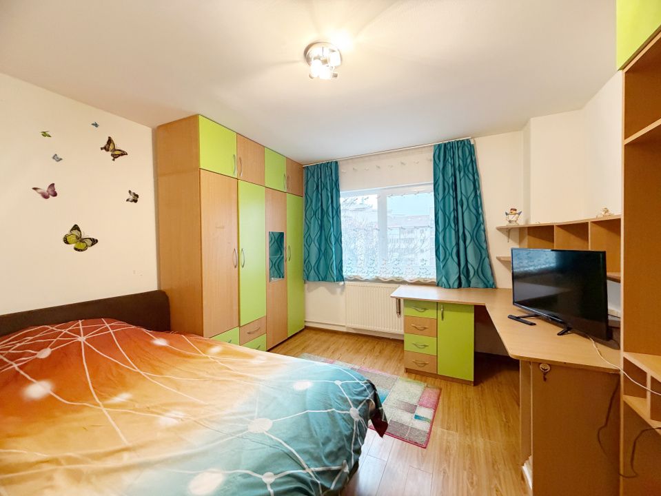 Apartament 4 camere, decomandat, etaj 3, zona Steaua – fotografia 3 din 17