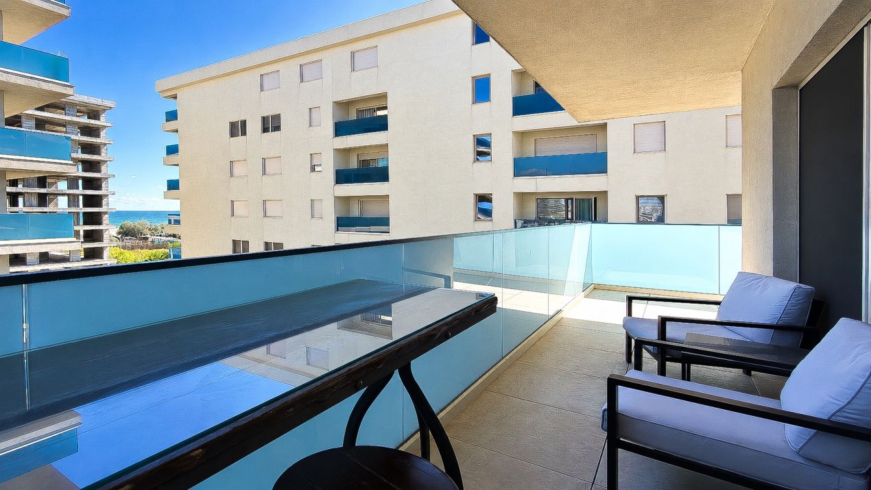 Apartament Premium 3 camere| Balcon 25 mp| Vedere la mare si lac+loc de parcare – fotografia 3 din 16