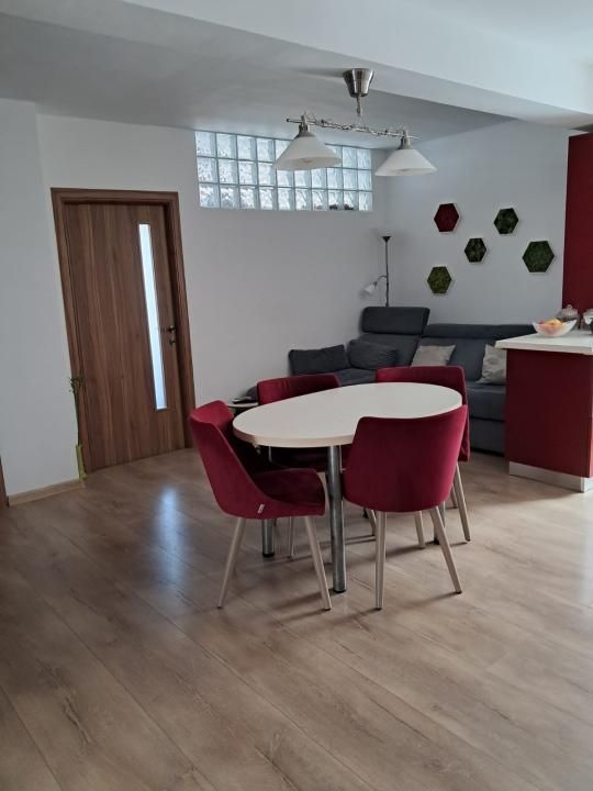 Apartament 3 camere , 57 mp , mobilat-utilat, etaj 1,  Razoare Floresti! – fotografia 2 din 8