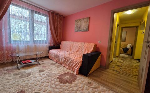 Apartament de 3 camere, decomandat, zona Piata Voievozilor-Alexandru cel Bun