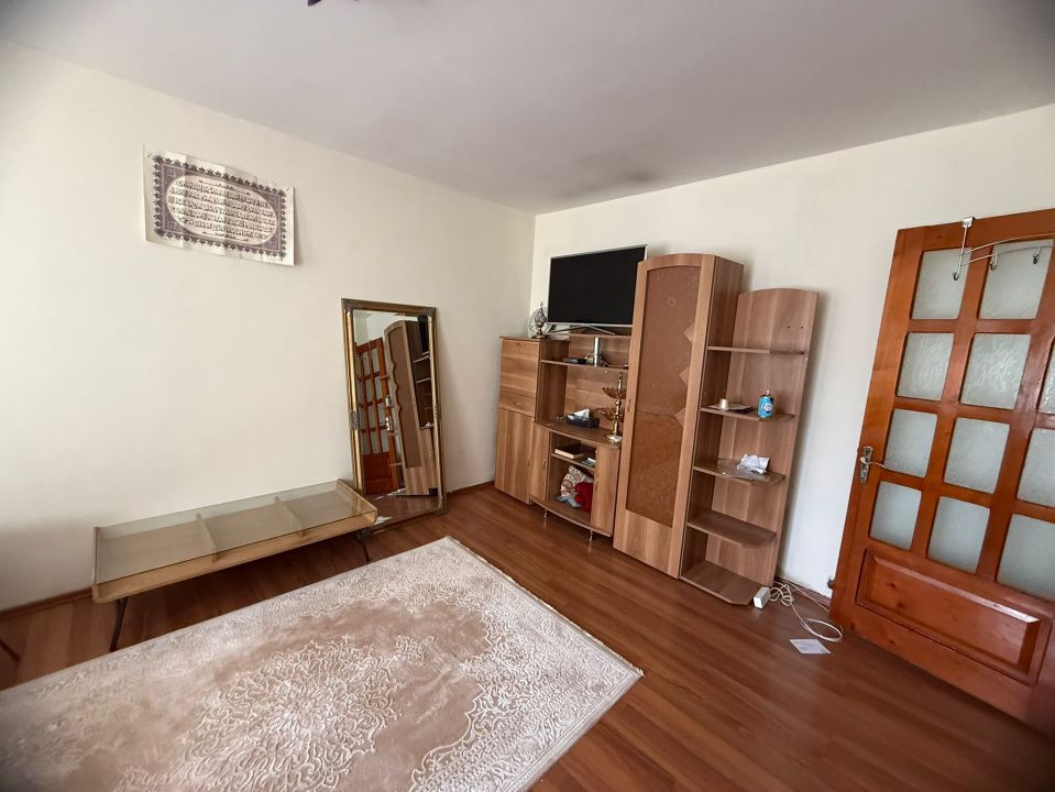 Apartament 4 camere, 84.01 mp, cartier Rovine, zona Bacriz – fotografia 2 din 11