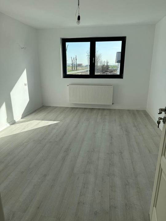 Ready to move | Dascalu - Vila 5 camere | TEREN 400 MP – fotografia 11 din 33