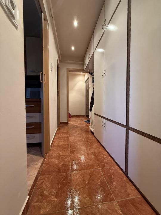 Apartament cu 3 camere, cu boxa si garaj, etaj 2 - Dambovita – fotografia 9 din 9