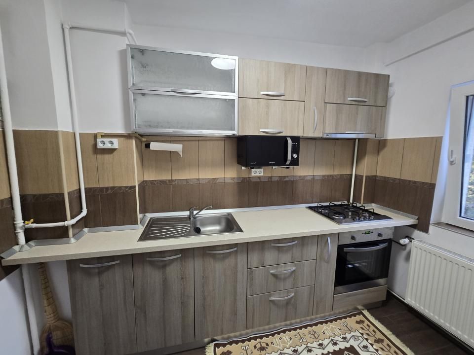 INCHIRIERE apartament 2 cam, modern, Nord-Cameliei – fotografia 13 din 21
