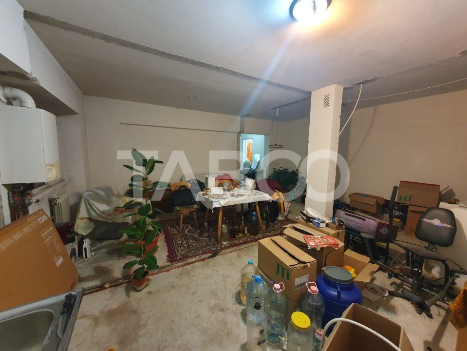 Apartament de vanzare 5 camere 121 mp utili zona Campului Fagaras – fotografia 1 din 5