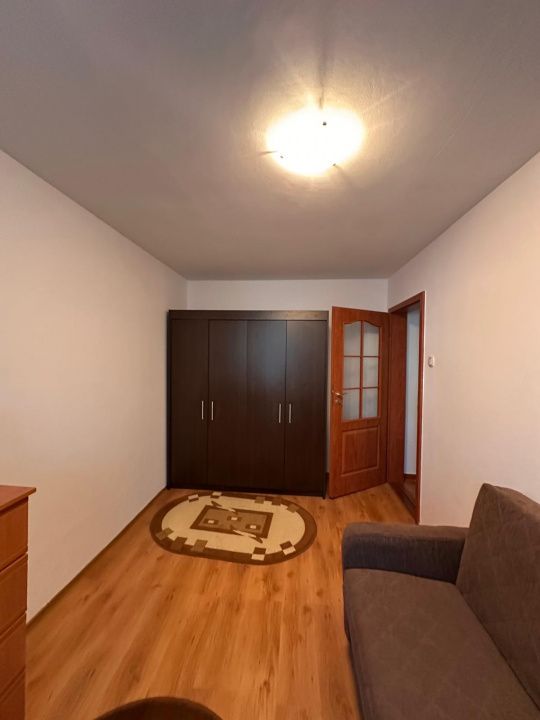 Apartament 3 camere de vânzare în Tomis Nord – etaj 1/4, centrală pe gaze – fotografia 13 din 15
