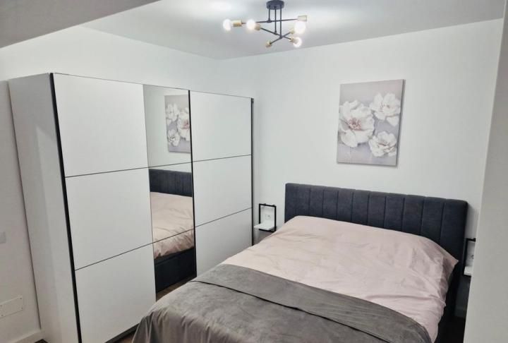 2 Camere de inchiriat | Dobroesti | Centrala proprie | Loc de parcare – fotografia 5 din 8