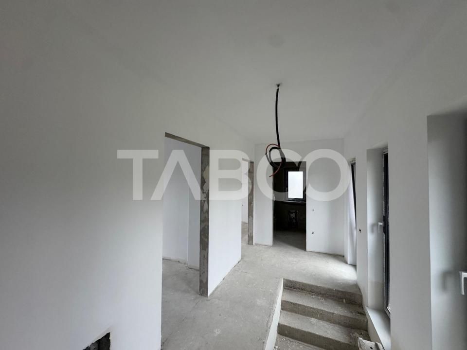 Casa individuala finisata de vanzare garaj Faget – fotografia 5 din 12